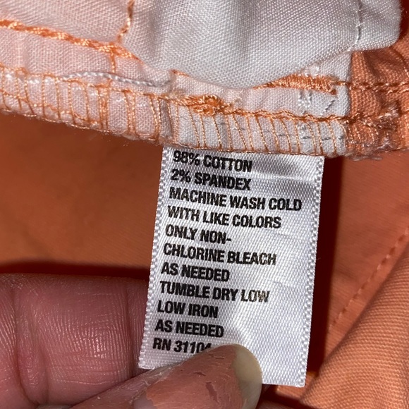 🧡♦️NWT Crown & Ivy Shorts🧡 - Picture 4 of 6